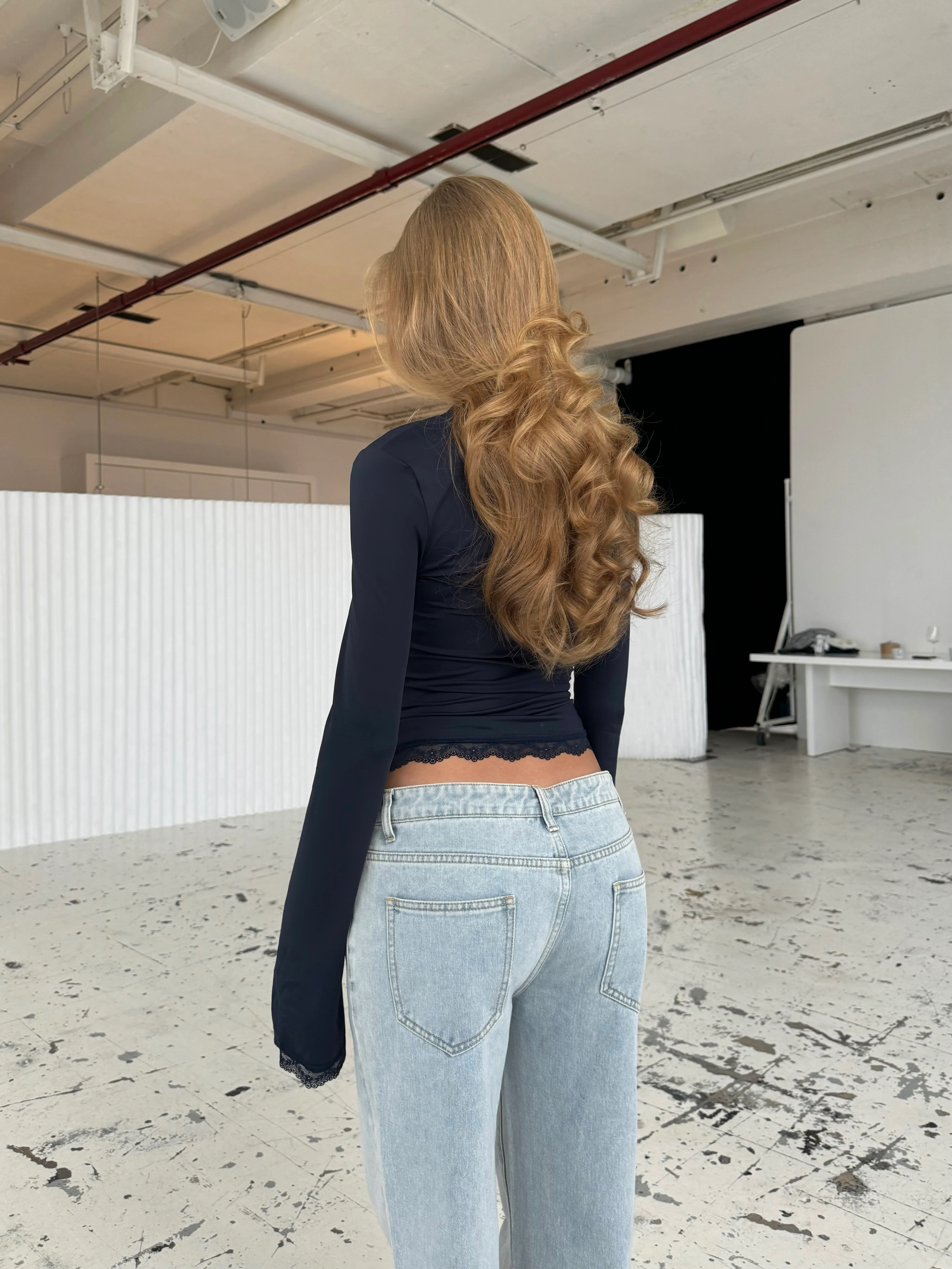 Blair Basic Lace Top - Dunkelblau - Image 4