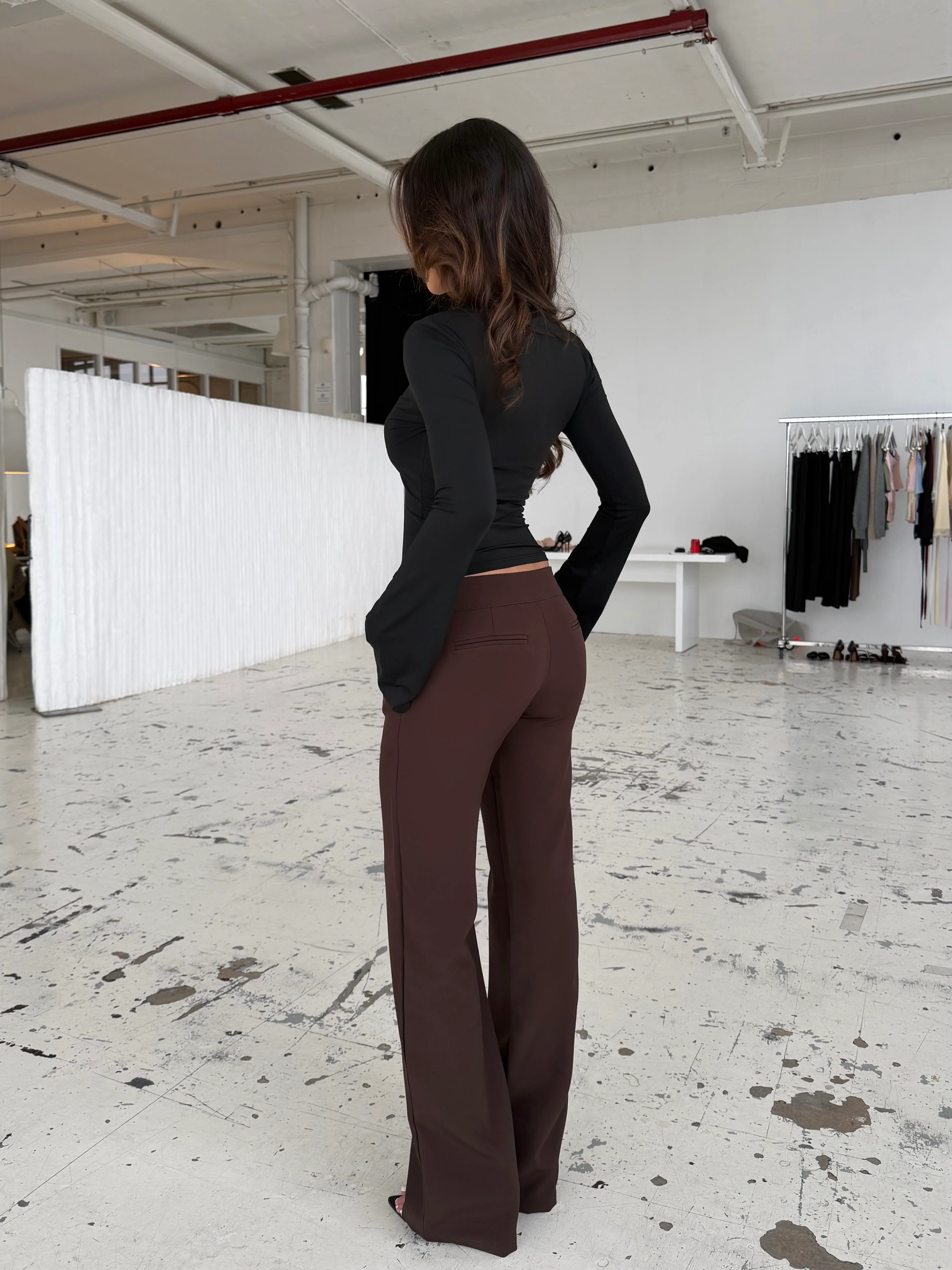 Buckle Low Waist Hose - Dunkelbraun - Image 3