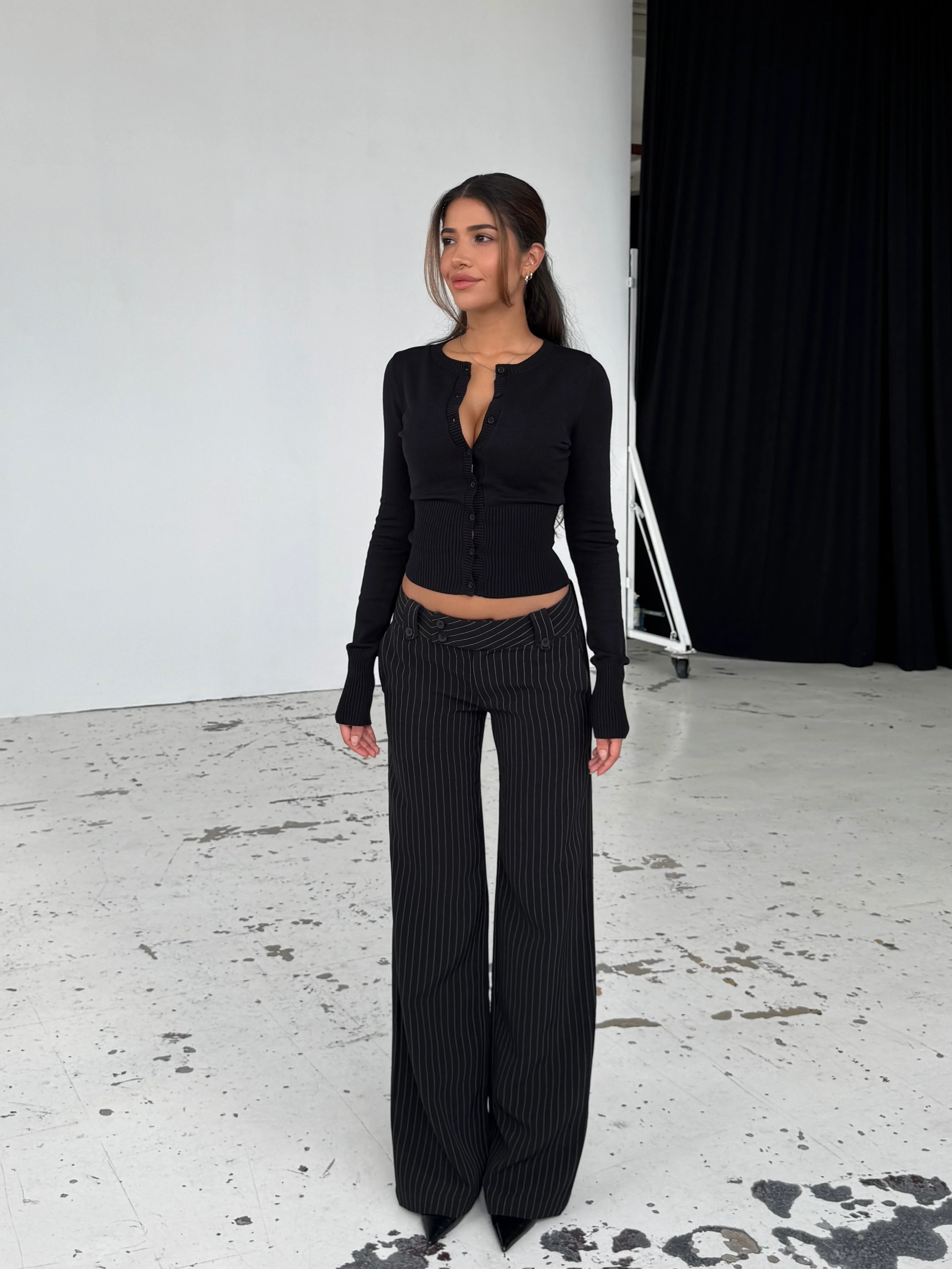 Button low waist pants - Schwarz gestreift - Image 4