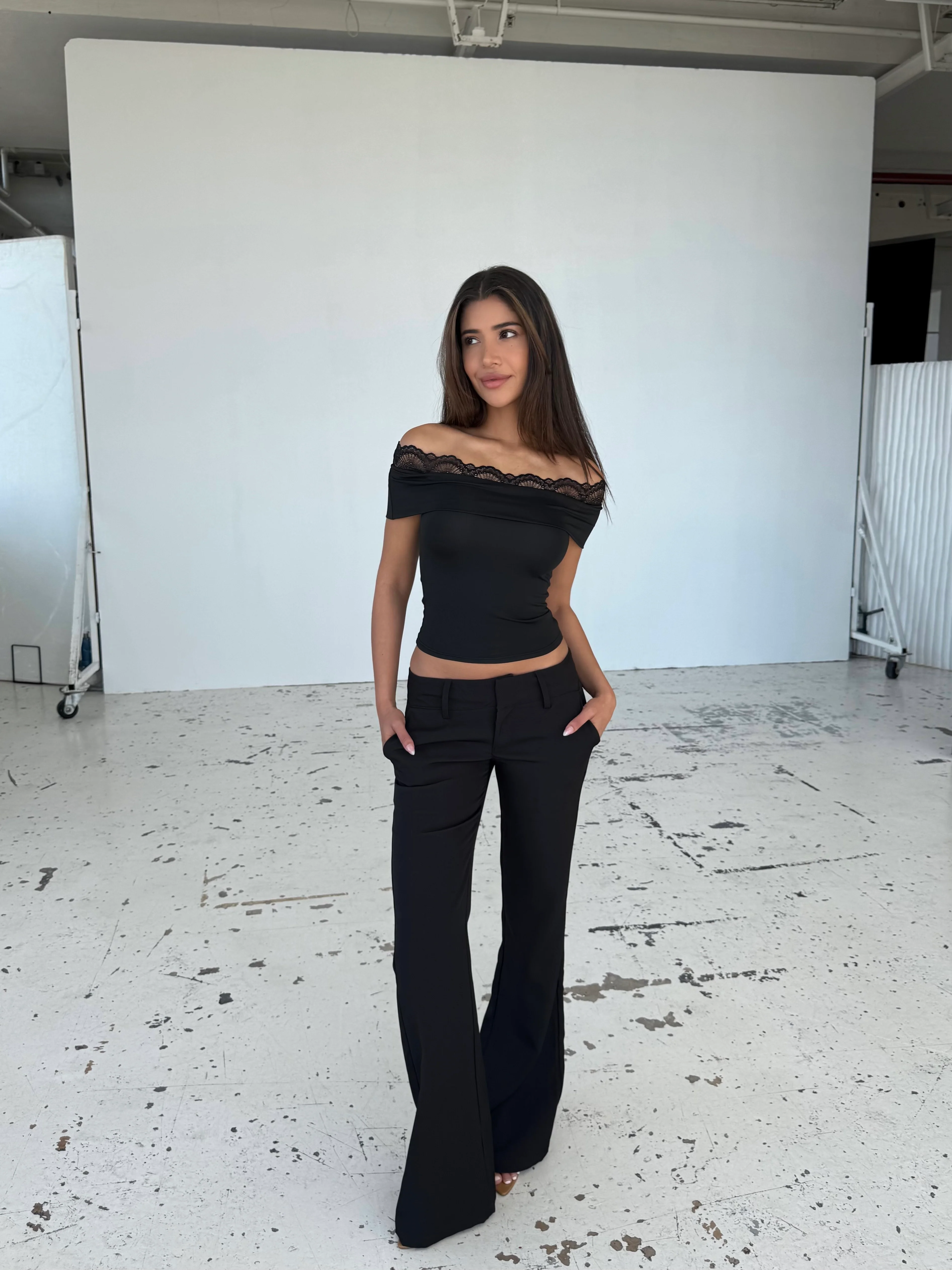 Leda Lace Top - Schwarz - Image 7