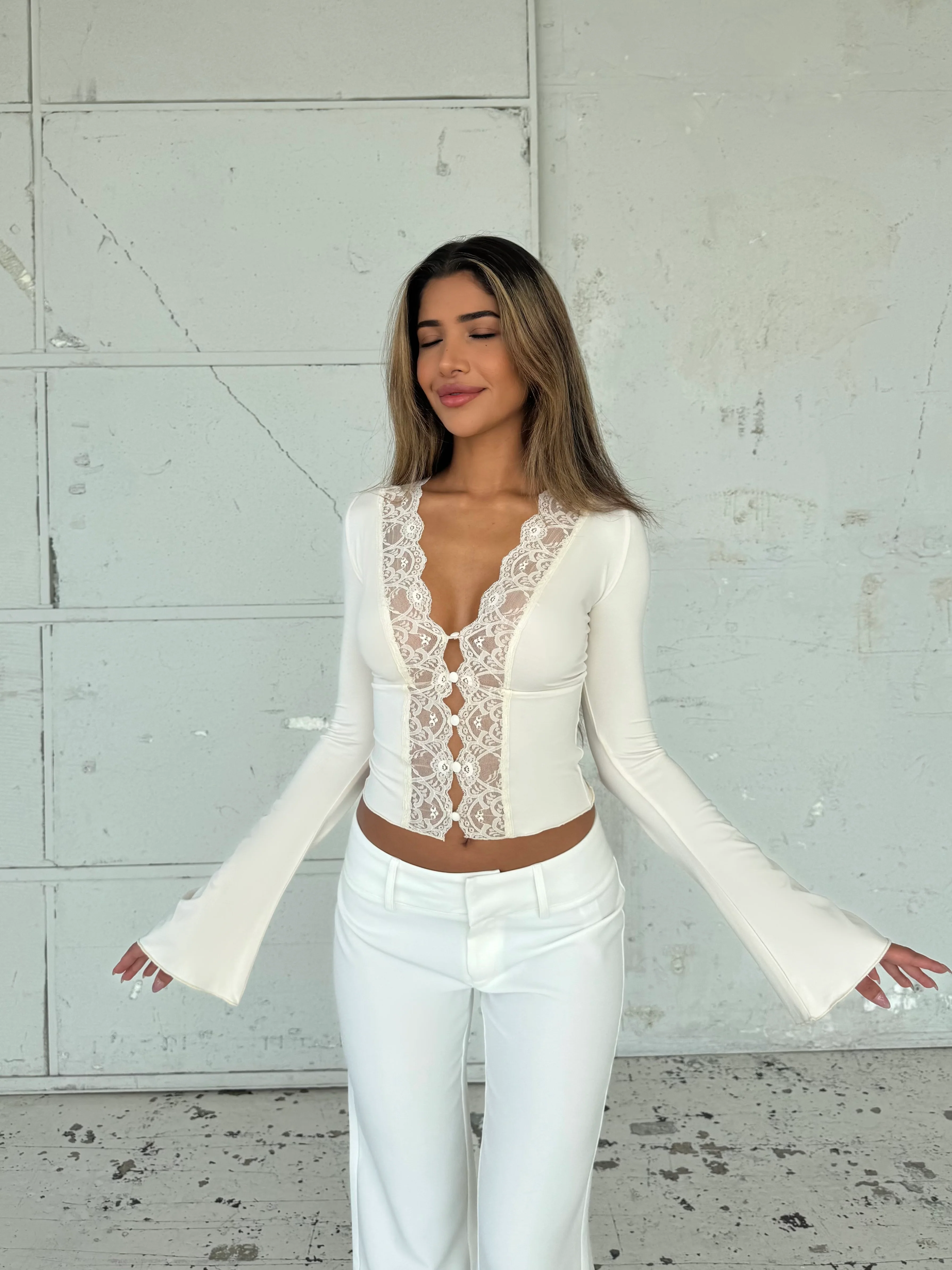 Pretty Luna Basic Top - Creme - Image 3
