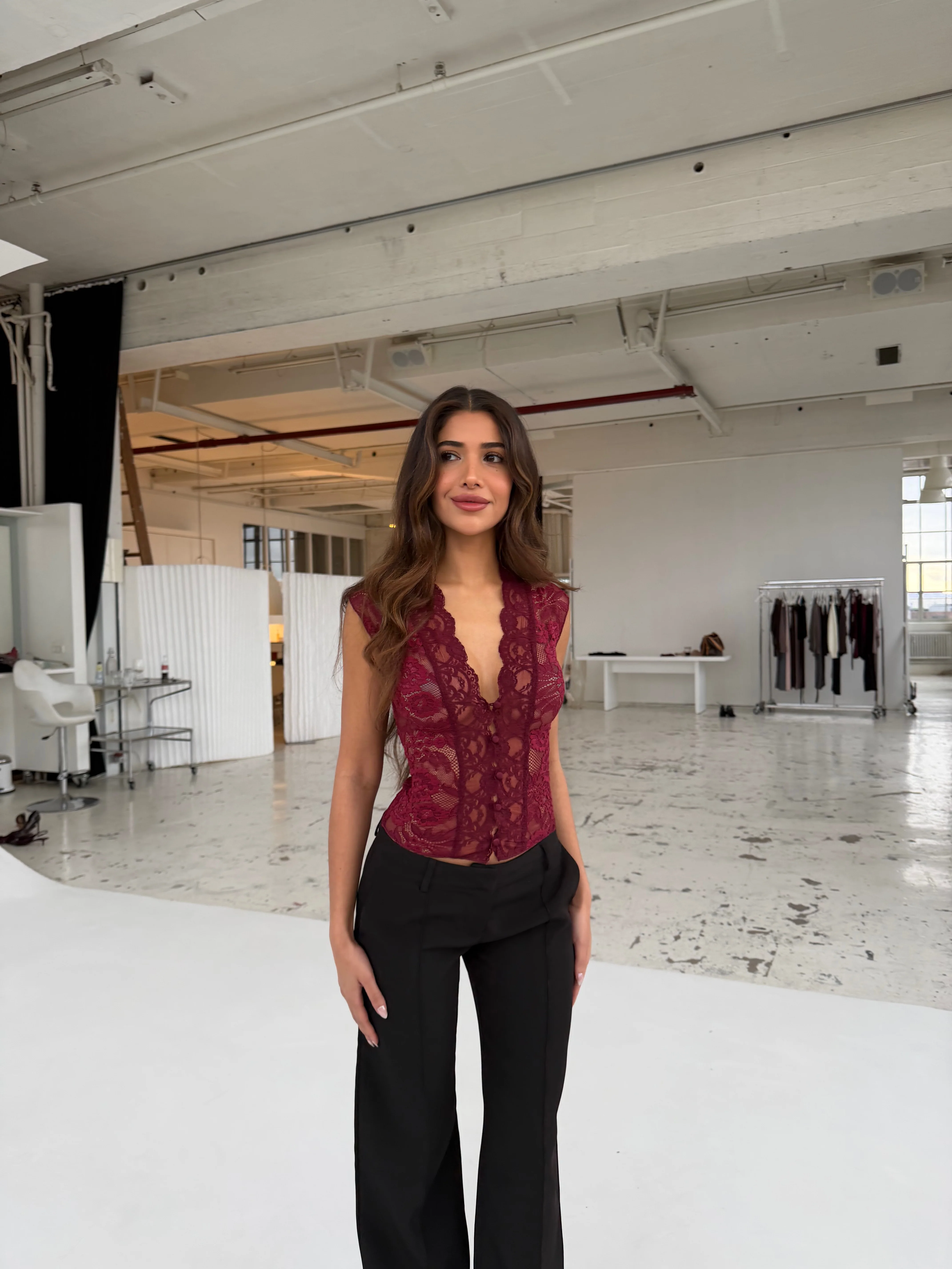 Pretty Luna lace tee - bordeaux - Image 2