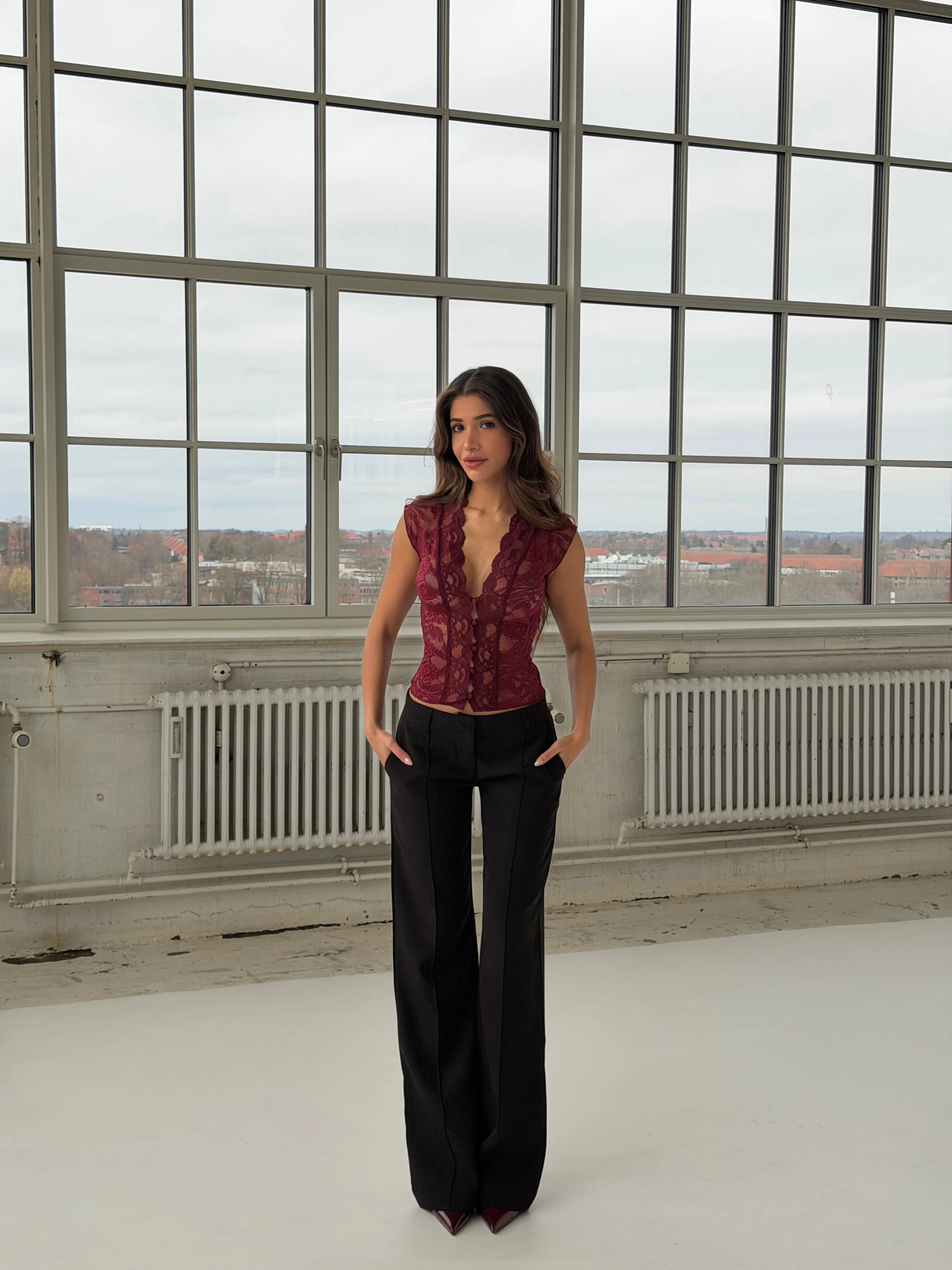 Pretty Luna lace tee - bordeaux - Image 4
